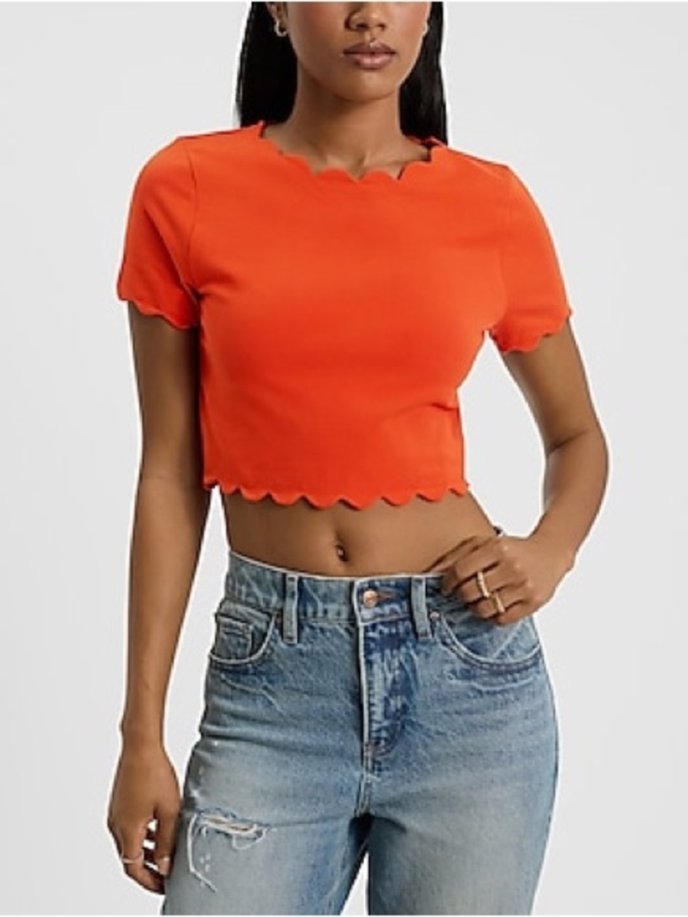 Express Body Contour Scalloped Crop Top